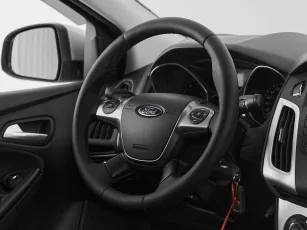 Ford  10