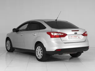 Ford  4