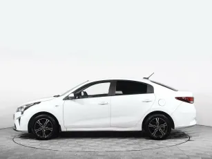 Kia  3