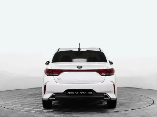 Kia  5