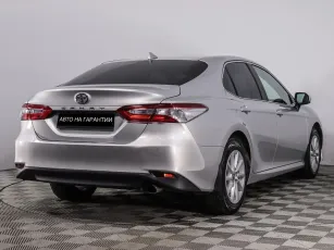 Toyota  5