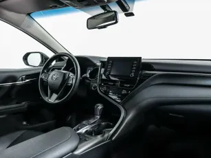 Toyota  7